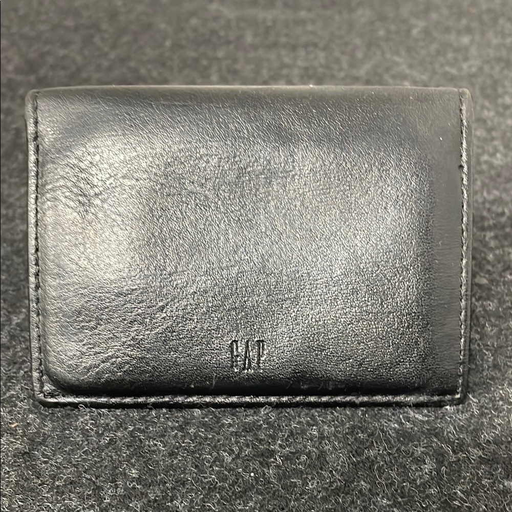 GAP Men's Black Leather Wallet